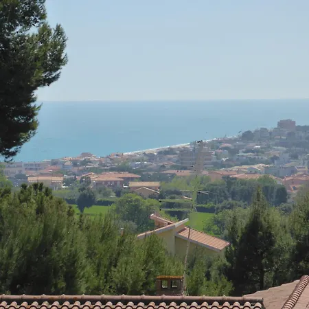 132 - Trilocale Al Primo Piano Al Taunus Con Portico Vista Mare - Climatizzato Inclusa Nel Prezzo Apartamento